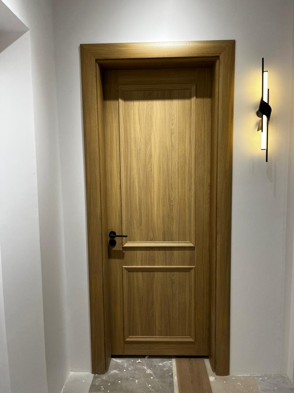 باب داخلي كلاسيكي